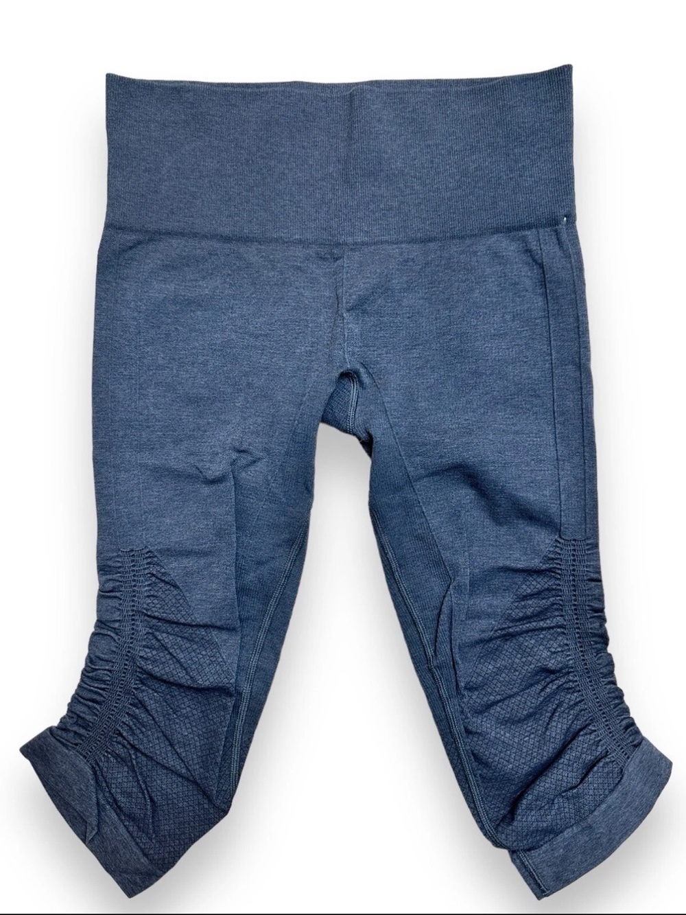 Lululemon In The Flow Crop Pant Blue Size 6